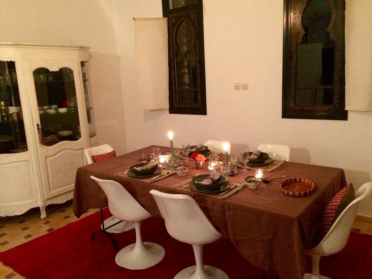 La Maison Des Ailleurs Suvayr Dış mekan fotoğraf